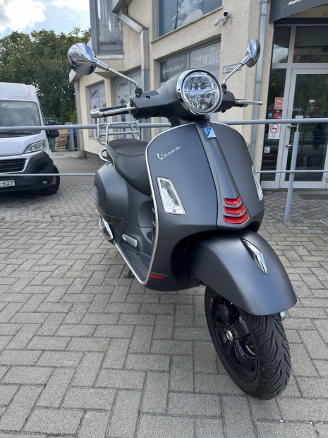 Vespa GTS 300 Supersport/Mo.-i/1.-tulaj/Gyri /...