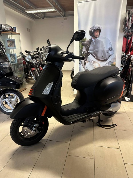 Vespa GTS 300 Supersport/Mo.-i/1.-tulaj/gyri/K...