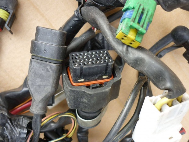 Vespa GTS 300 kbelkteg nem ABS