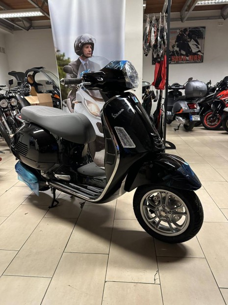 Vespa GTS 310 j Modell! Fekete sznben kszlet...