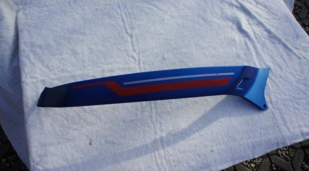 Vespa GTS jobb oldalidom oldal idom