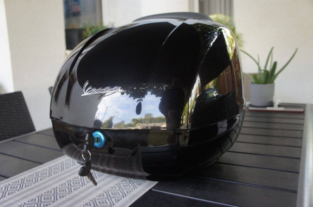 Vespa GT GTS doboz szép állapotban újabb fajta