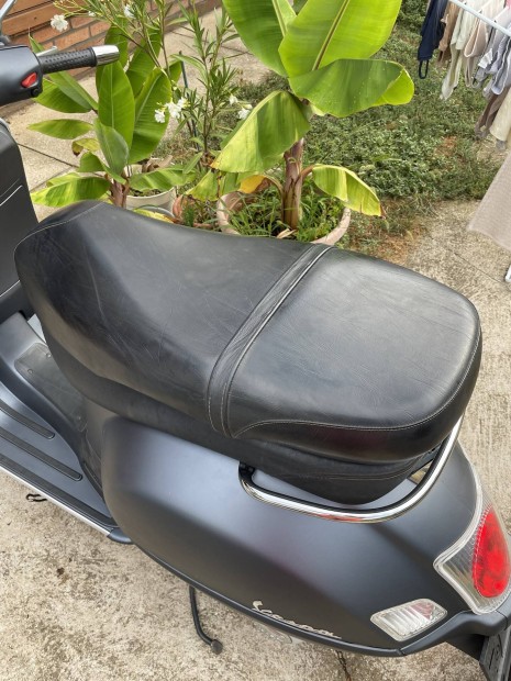 Vespa GT, GTS kapaszkod s ls