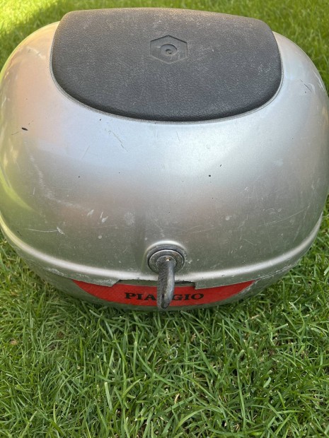 Vespa Gyurinak doboz