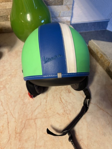 Vespa Jet sisak Fluo Essential