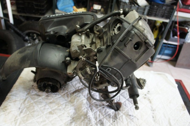 Vespa LX 125 motor blokk motorblokk