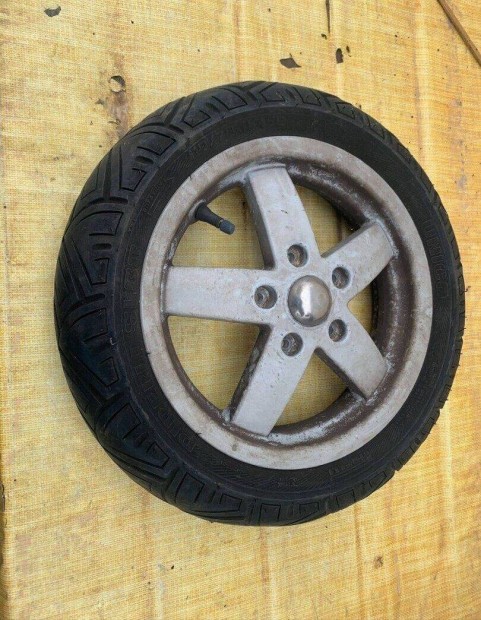 Vespa LX S els kerk 11 colos