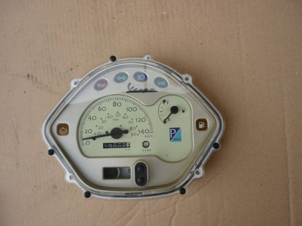 Vespa LX m�szerfal 125 150 ccm