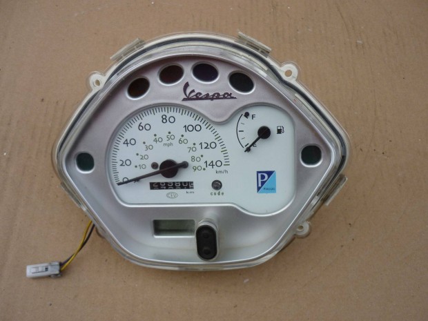 Vespa LX m�szerfal km �ra 125 150 ccm karbur�toros modell