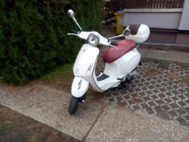 Vespa Primavera 50 4T 4t karbis