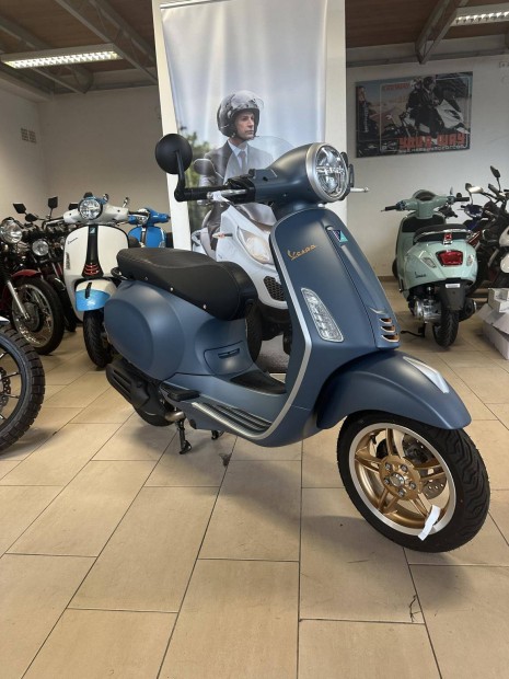 Vespa Primavera 50 4T Limitált kiadás/2025/Megj...