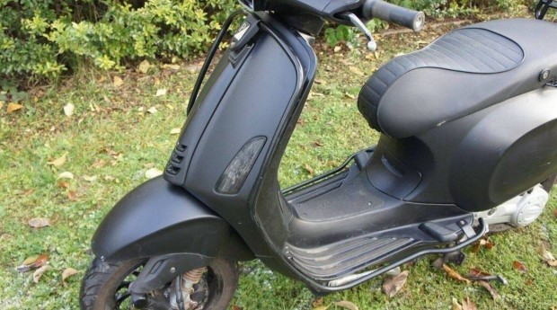 Vespa Primavera Sprint bukócső cső bukókeret keret szép állapotban