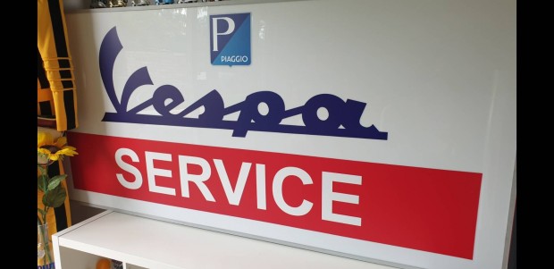 Vespa Service vilgttbla nagy mret 