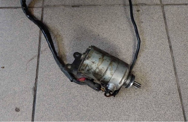 Vespa et4 125-150 önindító