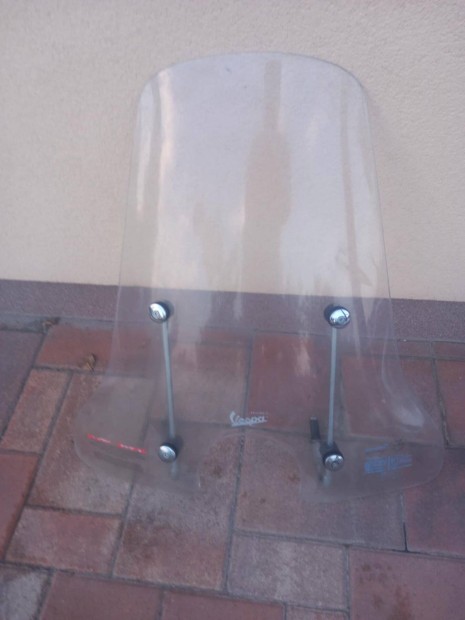 Vespa plexi konzollal