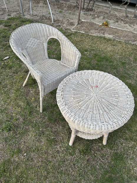 Vesszrattan kerti btor 