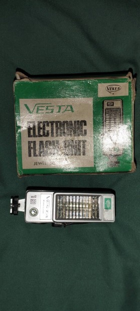 Vesta Electronic Flash Unit Vaku