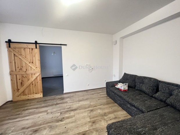 Veszpr�mi elad� 37 nm-es h�z