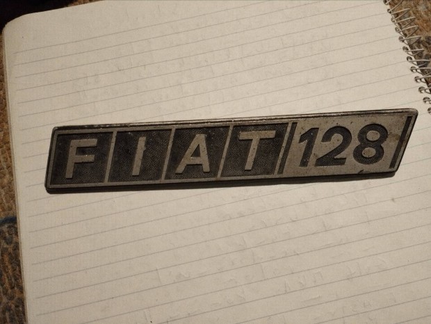 Vetern Fiat 128 felirat emblma jel 