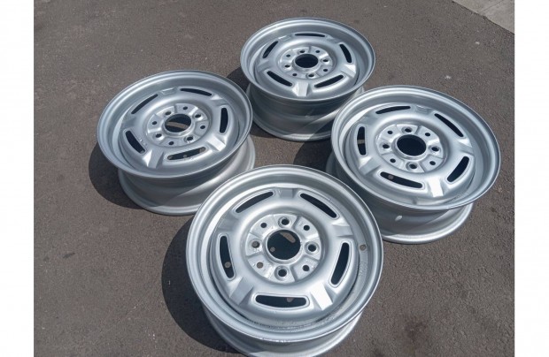 Veterán Ford Escort 13" acélfelni garnitúra 1980-1986 Oldtimer