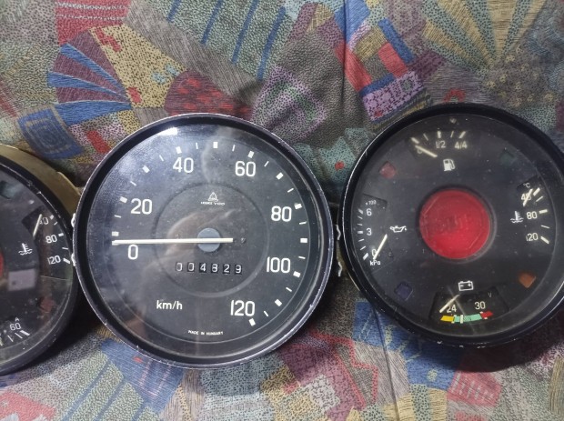 Vetern Ikarus rk egyben.