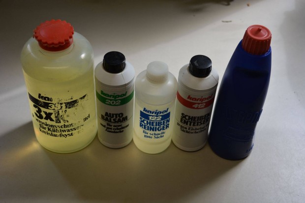 Veter�n Trabant Wartburg Barkas Karipol aut� �pol�si term�kek