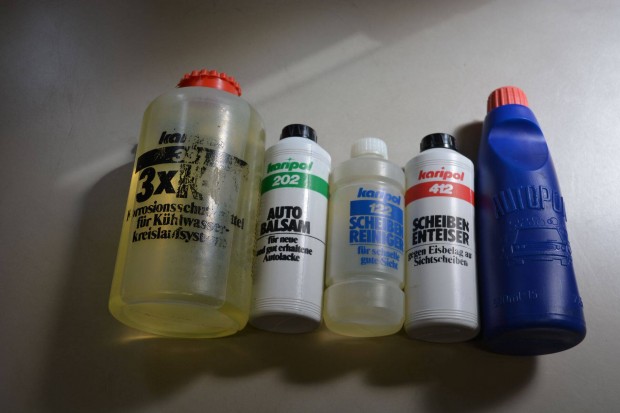 Veter�n Trabant Wartburg Barkas Karipol aut� �pol�si term�kek