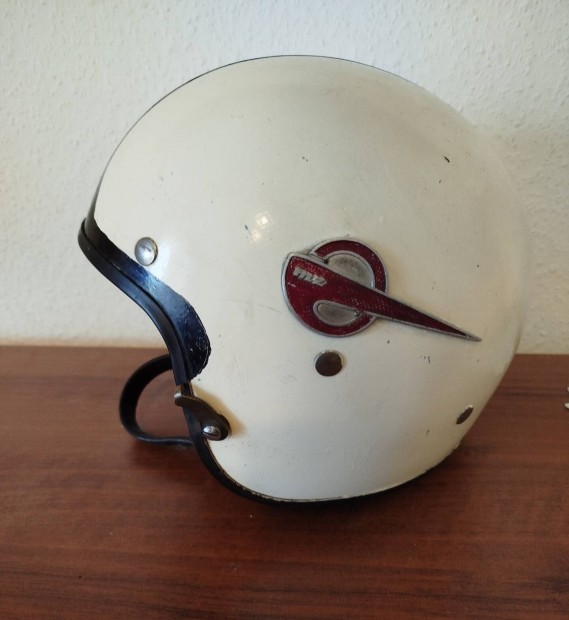 Veterán , régi , retro , vintage MZ logós motoros bukósisak