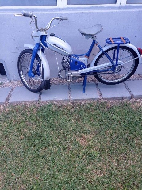 Veterán motor Komár 1 eladó
