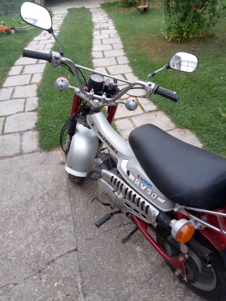 Vetern motor Suzuki RV 50.