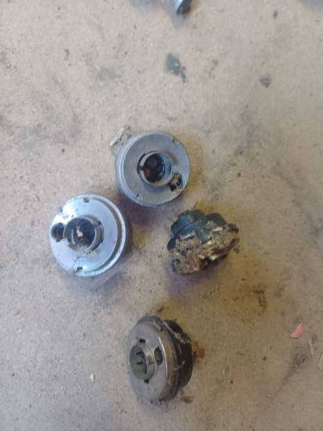 Vetern motor g foglalat.