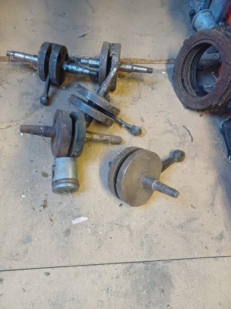 Veter�n motor f�tengely.