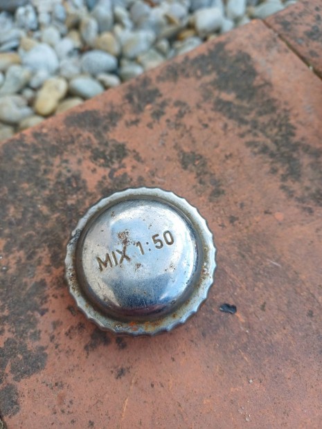 Veter�n motor tanksapka.