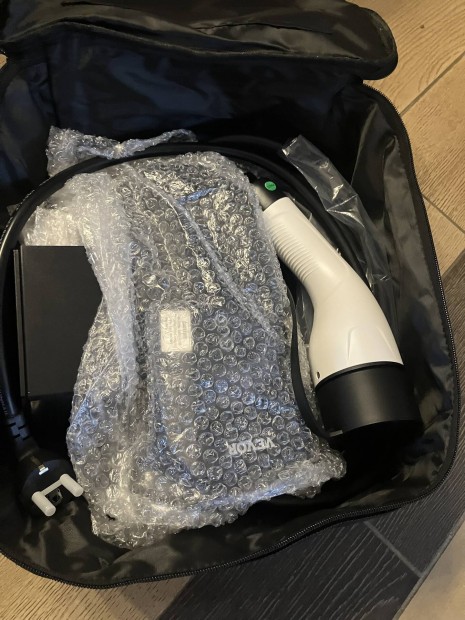 Vevor elektromos aut� t�lt�