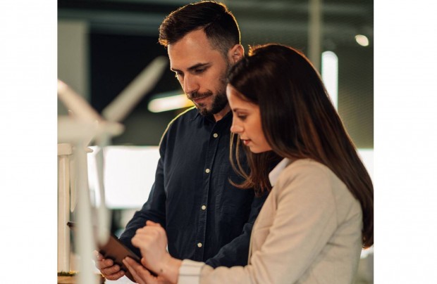 Vevőszolgálati-pénztáros-Törökbálint