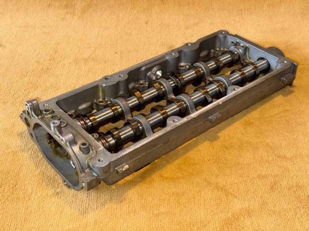 Vez�rm�tengely modul VAG 2.0TDI 05L103308P