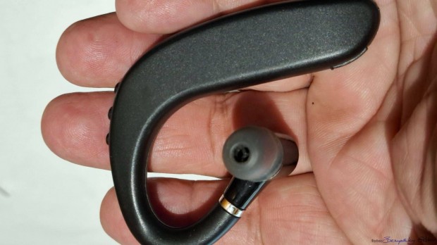 Vezeték nélküli Bluetooth fülhallgató, fülre akasztható kivitel, eladó