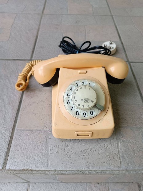 Vezetkes retro trcss telefon. Nem mkdik