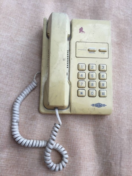 Vezetkes telefon