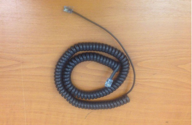 Vezetékes telefonhoz, 4P4C-s kézi beszélő zsinór (fekete színben) Elad