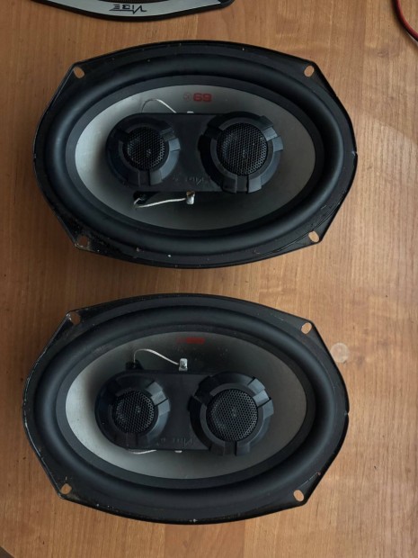 Vibe audio ov�l hangsz�r�k