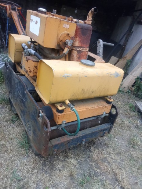 Vibrcis henger