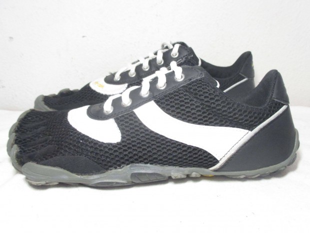 Vibram Fivefingers Speed futócipő 42-es