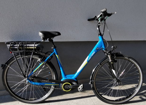 Victoria 28 ni trekking ebike kerkpr Bosch e-bike elektromos  