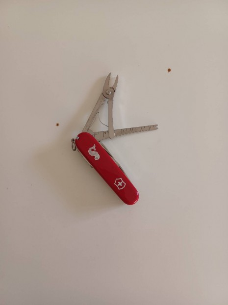 Victorinox Angler zsebks bicska multiszerszm 