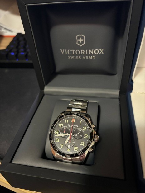 Victorinox Fieldforce Classic Chronograph