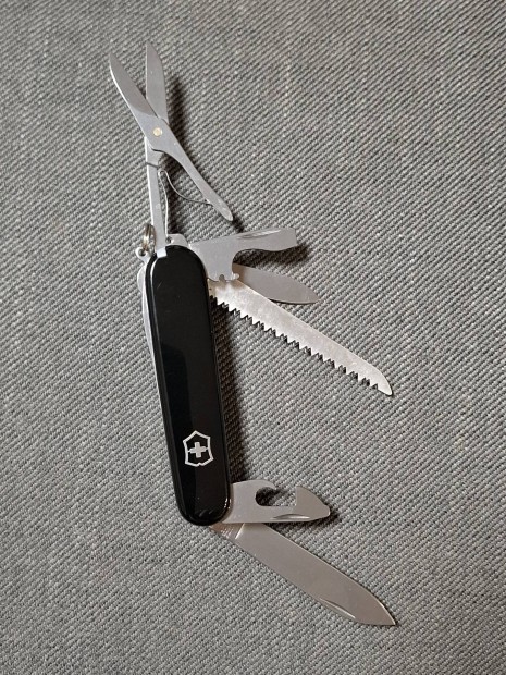 Victorinox Huntsman Fekete svjci bicska 