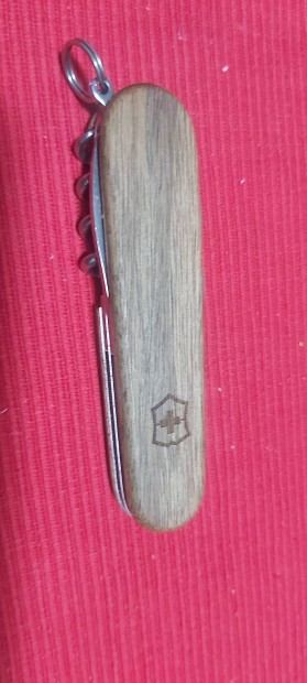 Victorinox Wood Bicska