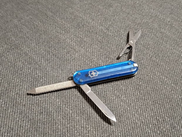 Victorinox kismret bicska , svjci bicska 