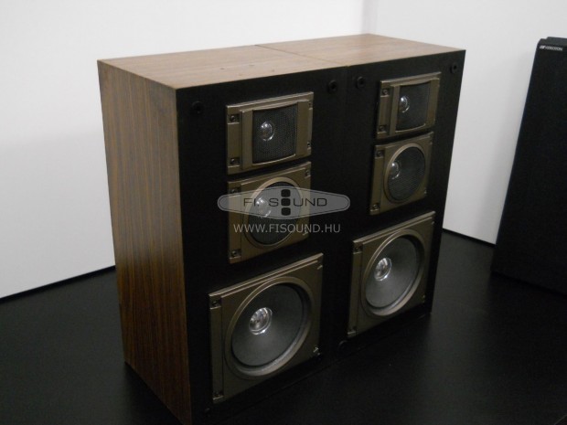 Videoton DC 1680 ,45W,8ohm,3 utas hangfal pár 16cm-s gumiperemes